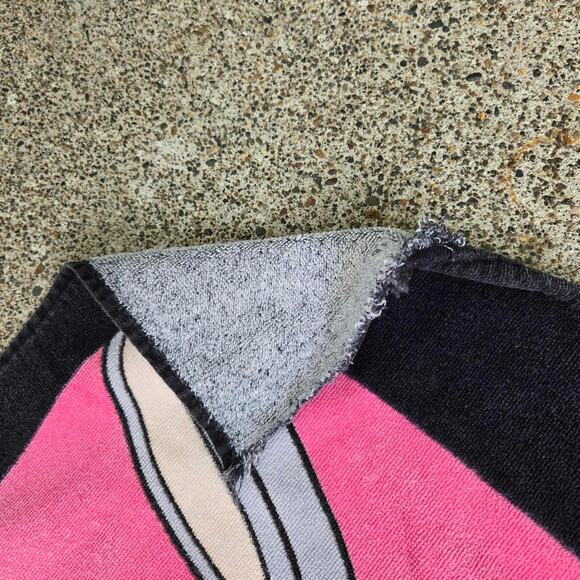 Vtg 90s LOONEY TUNES Characters Box Logo All Over Print Cartoon Beach Towel - Picture 4 of 5